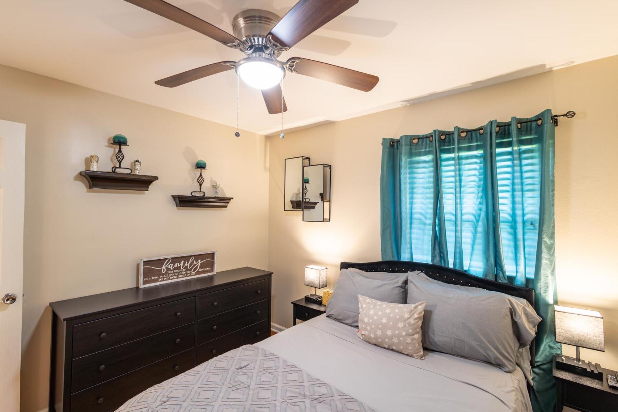 Comfy 3 Bedroom With Parking & Close To Everything North North Naples Eksteriør bilde
